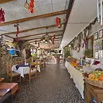 酒店 Agriturismo Mare E Monti