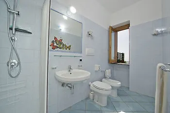 Agriturismo Mare E Monti Hotel